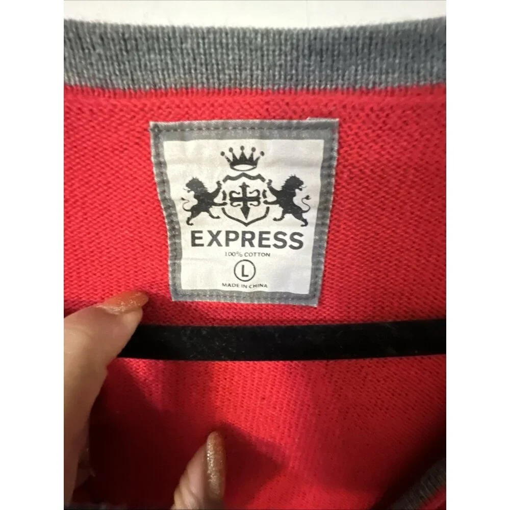 Mens Express Button Down Cardigan Red Knit‎ Sweater Size L Pockets